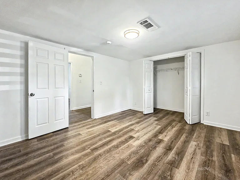 1272 Allene Ave SW — Photo 9