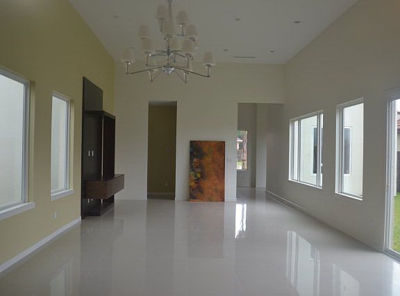 5th image of 2436 Christina Ave