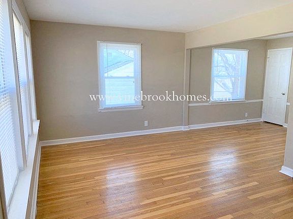 2nd image of 1136 Kilgore Dr