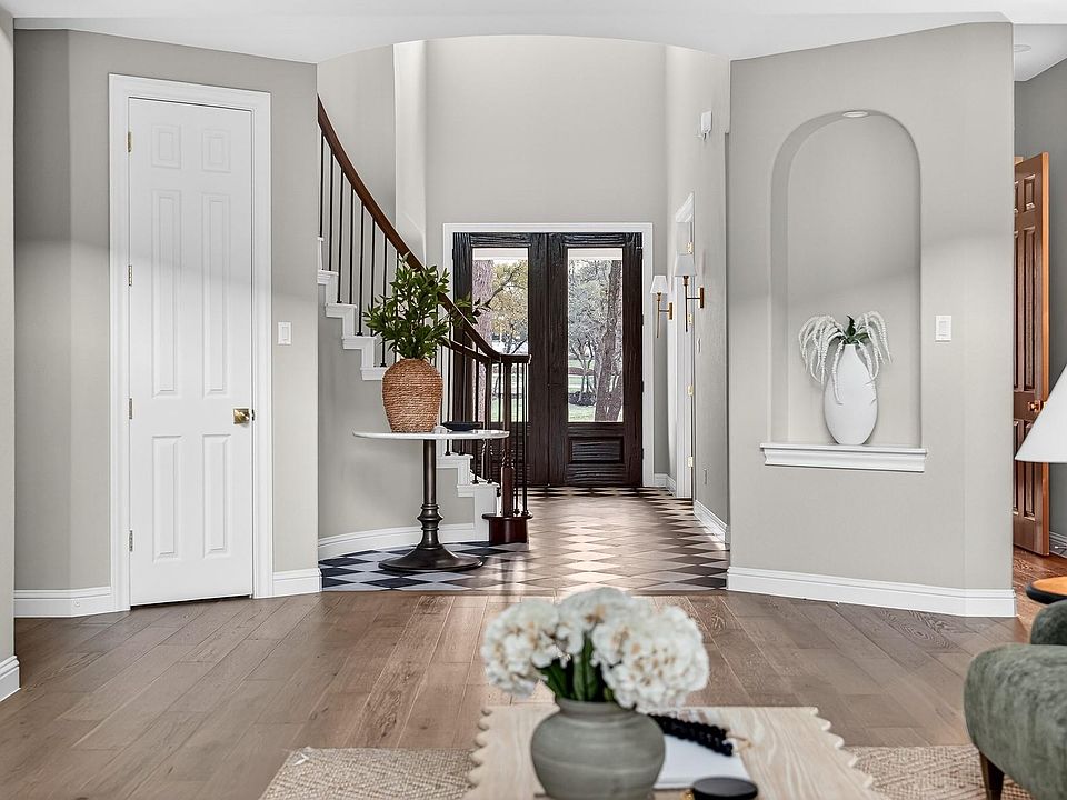1st image of 5309 Laguna Cliff Ln