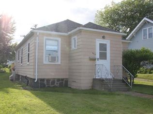 609 N 3rd Ave, Proctor, MN 55810