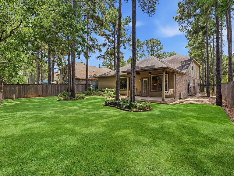 34 Sawbridge Cir — Photo 30
