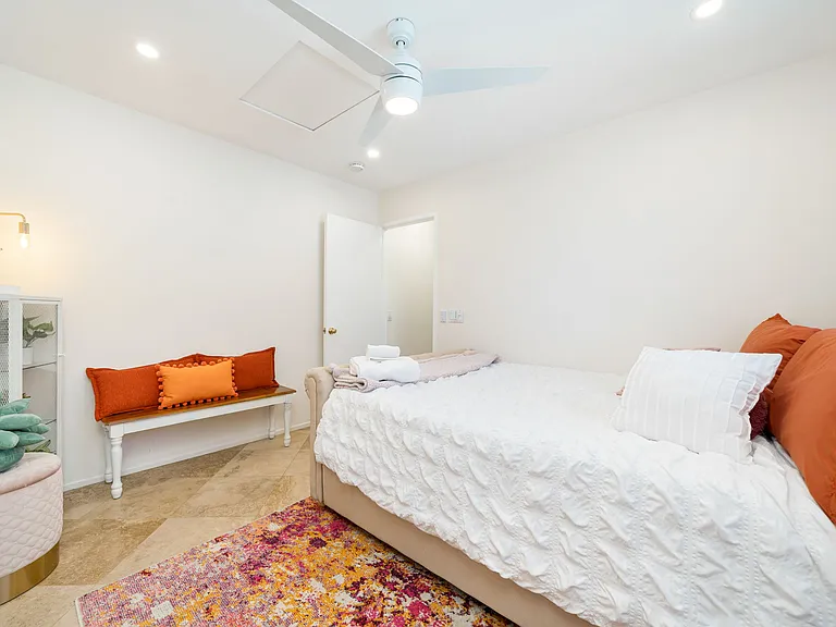 Bowden Dr — Photo 12