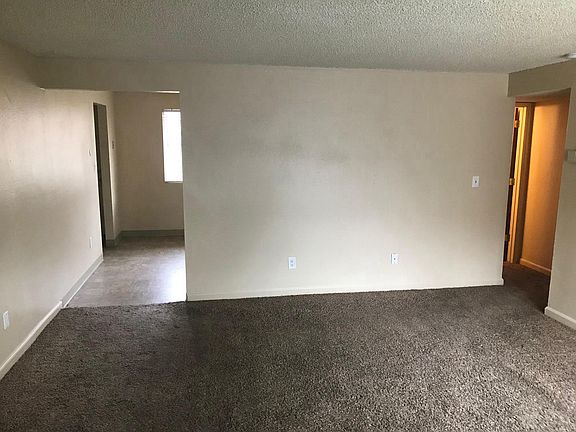 2nd image of 1602 Brown St