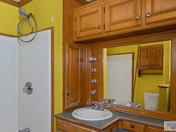 2nd image of 1244 Delpha Ln