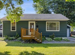 1609 5th St S, Moorhead, MN 56560