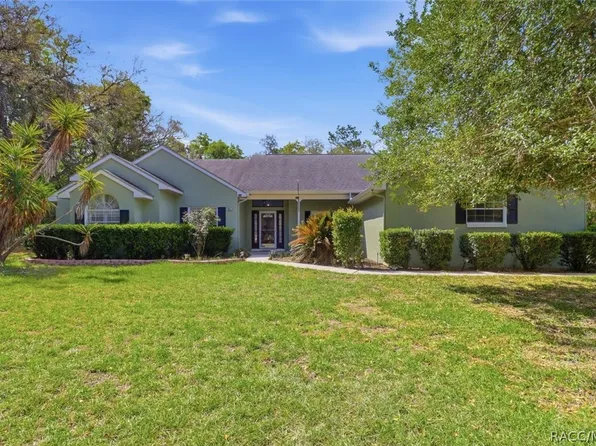 1852 W Ivorywood Dr, Beverly Hills, FL 34465