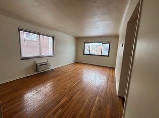 17840 Lake Shore Blvd APT 4, Cleveland, OH