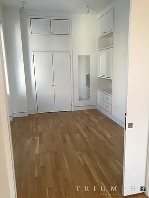 Rented by Triumph Property Group | media 11