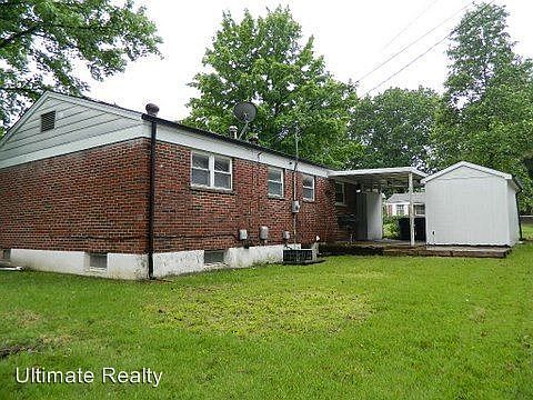 3rd image of 1503 Beecher Dr