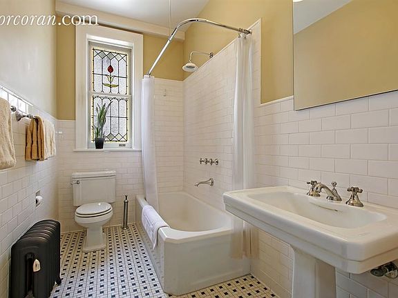 5th image of 645 W End Ave APT 11C
