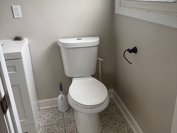3rd image of 23 Northway Dr #1