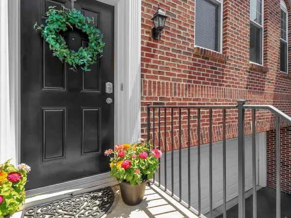 342 Modesta Rd, Columbus, OH 43213