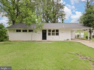 7435 Bath St, Springfield, VA 22150