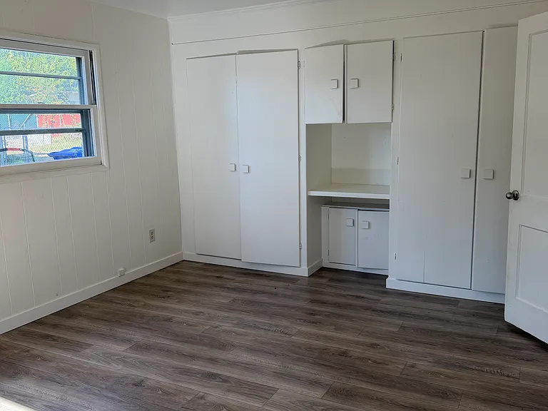 Bedroom #1