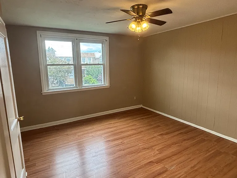 6235 Walker St — Photo 14