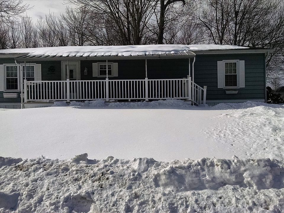 1st image of 17 Lanai Ln
