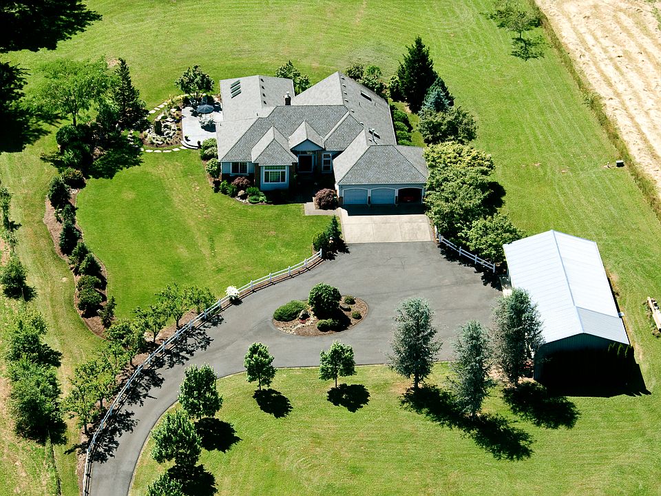 1st image of 13225 SE 242nd Ave