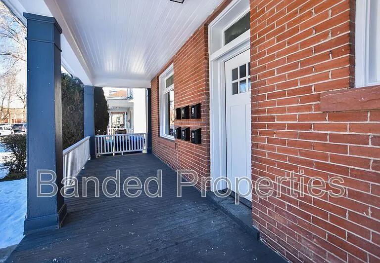 627 23rd St #1 — Photo 11