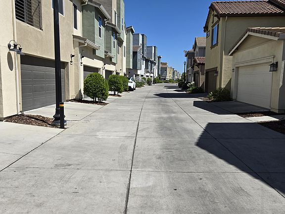 2nd image of 3838 E Commerce Way