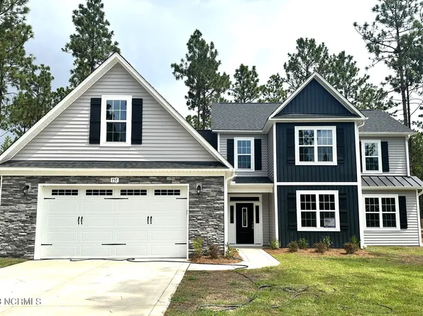 757 Winds Way, Aberdeen, NC 28315