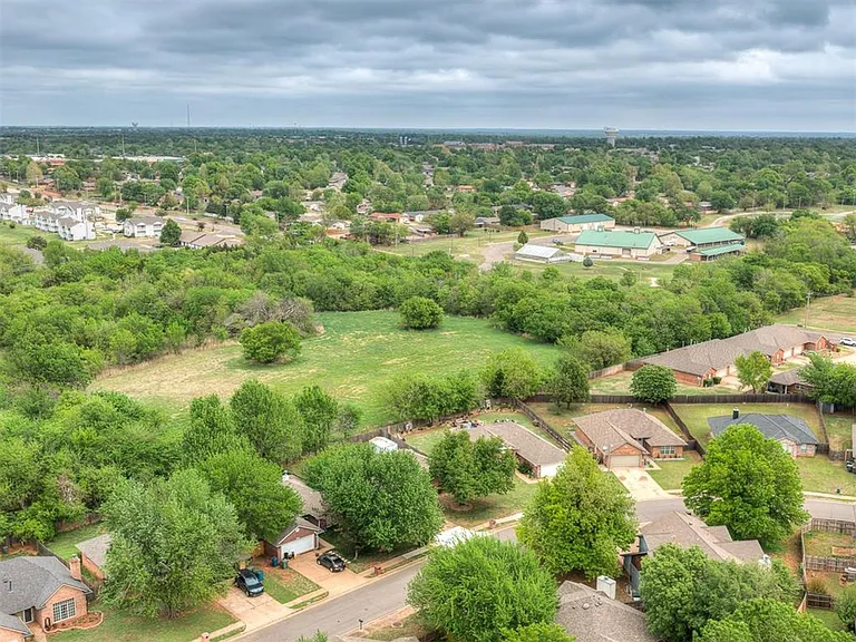 1019 Pruett Dr — Photo 26