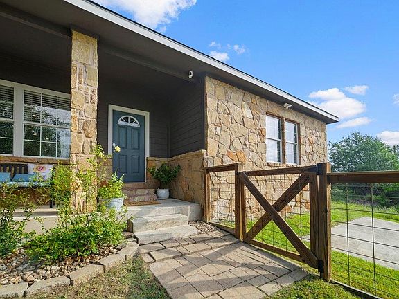 5th image of 10604 Lake Beach Dr