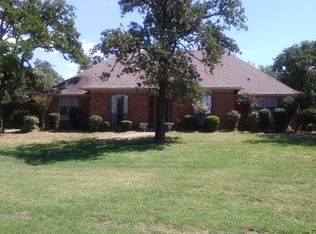 104 Bent Tree Trl, Burleson, TX 76028