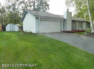 8600 Vigor Cir, Anchorage, AK 99504