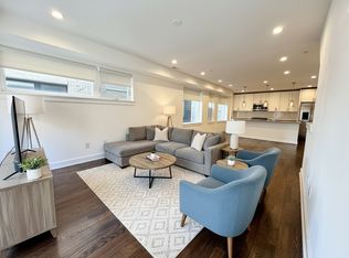 1022 S 2nd St #2, Philadelphia, PA 19147