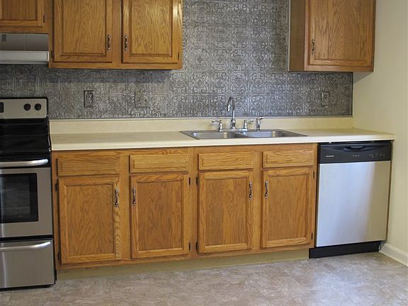 3rd image of 4149 W Heritage Way