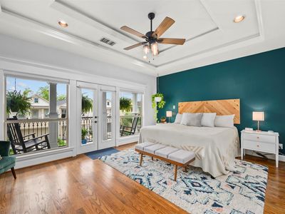 615 E 27th St, Houston, TX, 77008