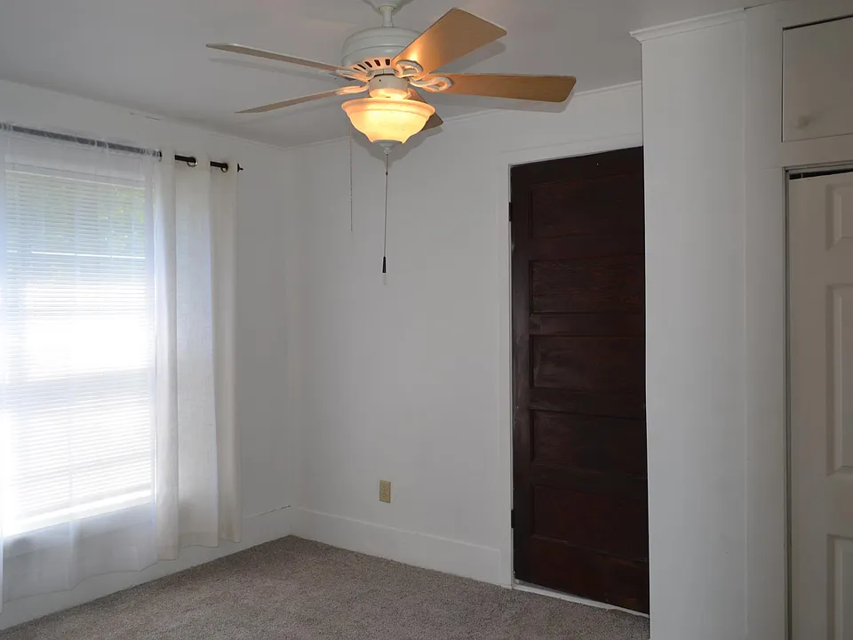 Back bedroom