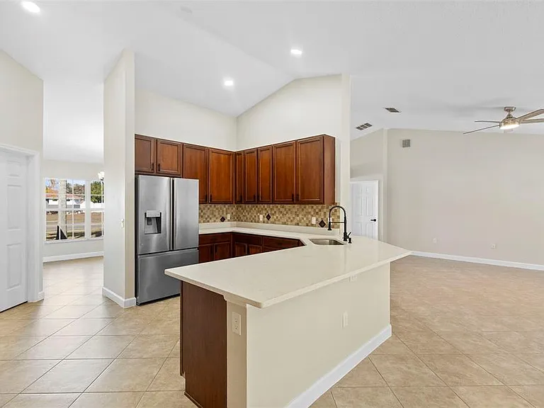 1227 Tivoli Dr — Photo 15