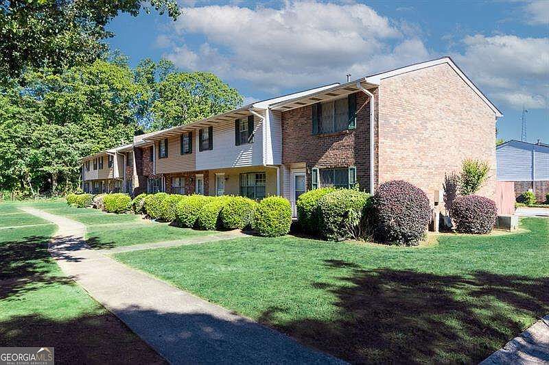 1st image of 501 Carlton Rd APT 2-E