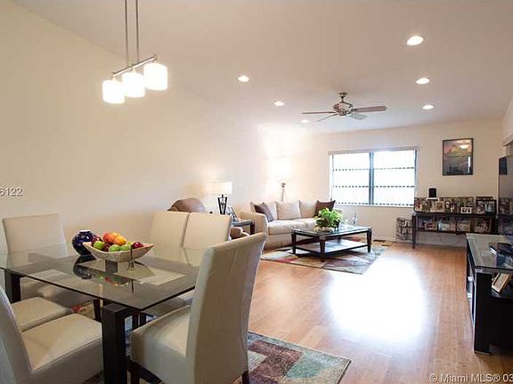 5th image of 6256 Kings Gate Cir #B