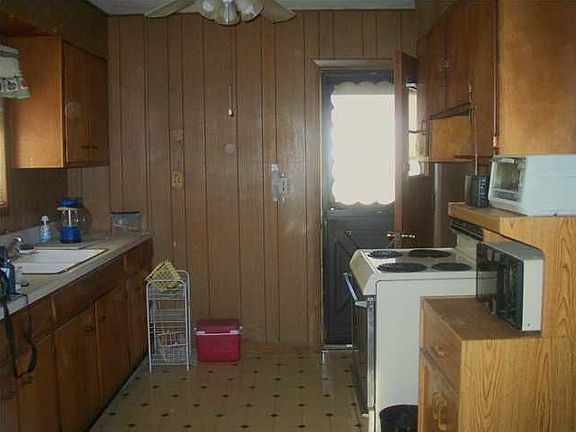 5th image of 900 Winding Hills Ln