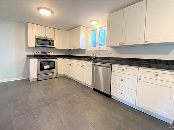 2nd image of 14 Waltham Ave
