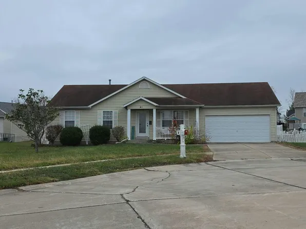 41 Double Creek Ct, Wentzville, MO 63385