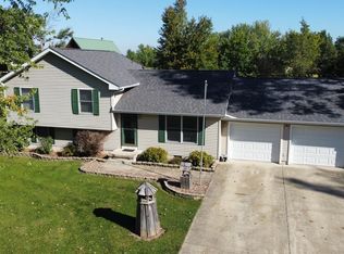 3909 E 2599th Rd, Sheridan, IL 60551