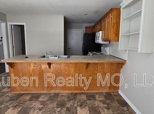 19017 S Ash St, Belton, MO 64012