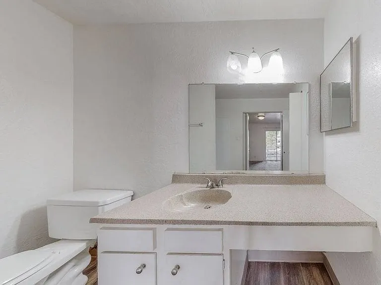 Canyon Crest — Photo 13