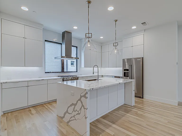 2707 Kimsey Dr #101 — Photo 21