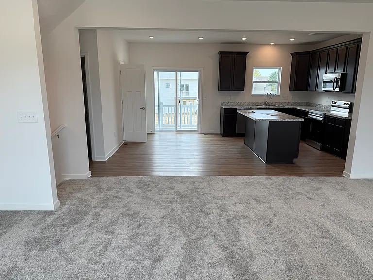 111 Sitka Willow Dr — Photo 13