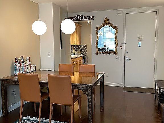 3rd image of 88 Greenwich St APT 508