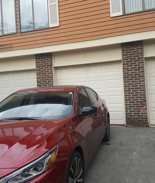 1st image of 12 Elm Ct #12