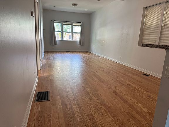 3rd image of 1723 N Talman Ave