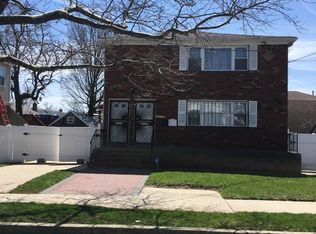 23008 146th Ave, Springfield Gardens, NY 11413