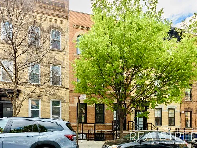 310 Linden St #1 — Photo 16