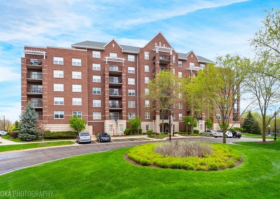 1st image of 440 W Mahogany Ct Unit 605